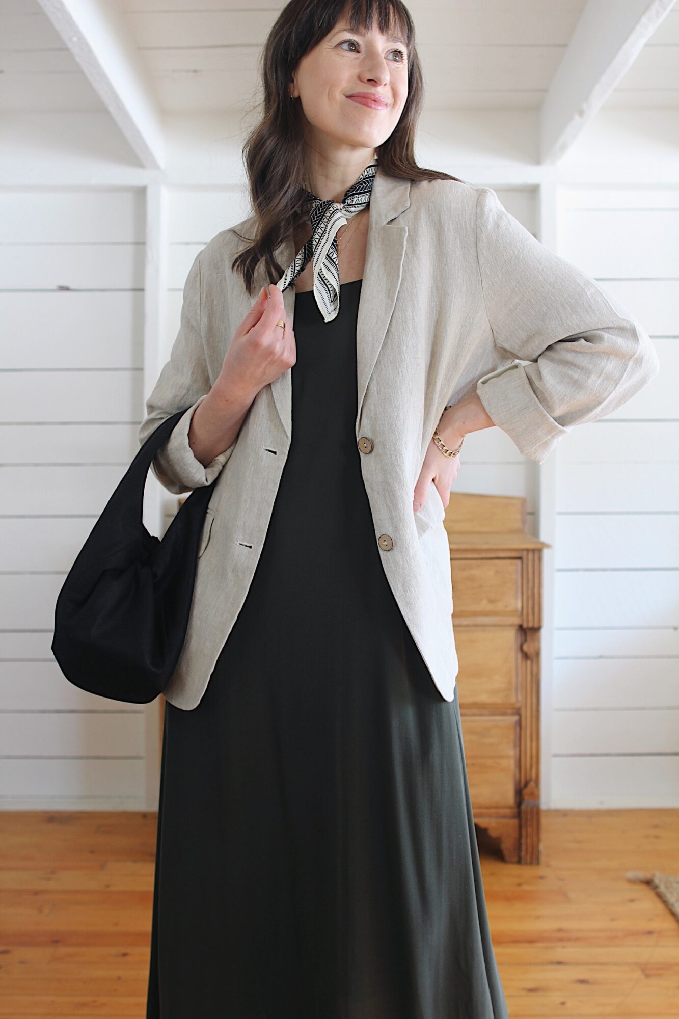 Style Bee - The Linen Blazer - A Spring Staple For Under $100