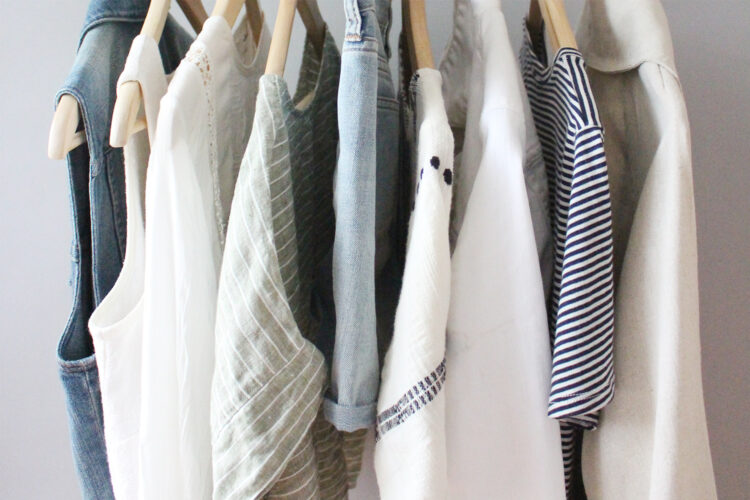 Style Bee - Summer Closet