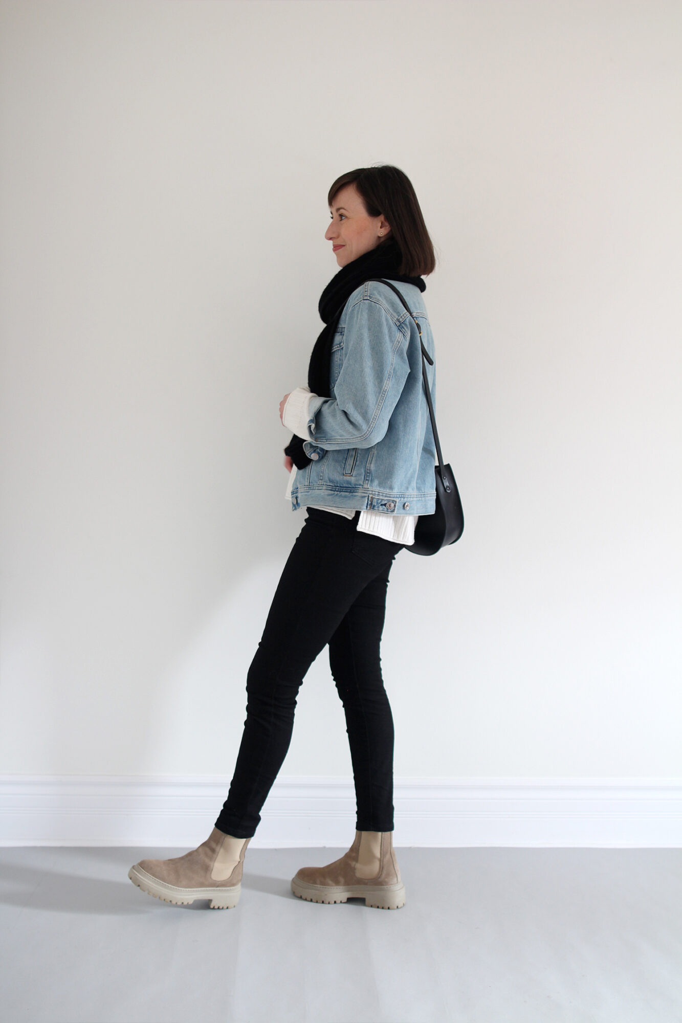 Style Bee - 6 Ways to Style a Denim Jacket